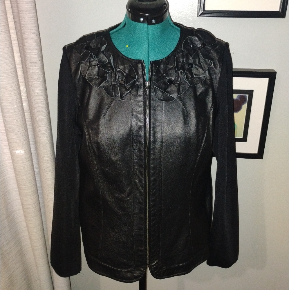 Peter Nygard Elegant Black Leather and Knit Jacket with Floral Design Sz L - Picture 13 of 13